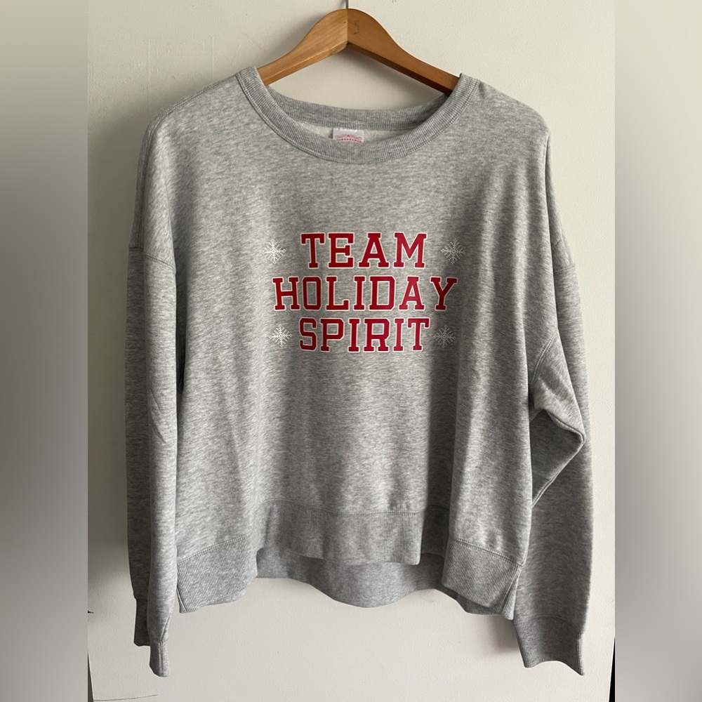 XXL Holiday Sweatshirt - will throw in holiday LG/XL leggings (never been worn)